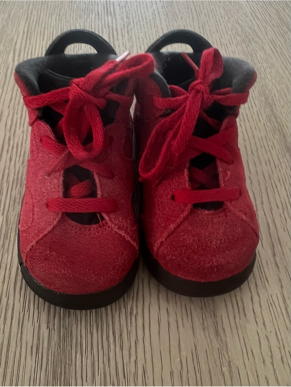 Air Jordan 6 retro toro bravo boys Red Suede Lace-Up Shoes